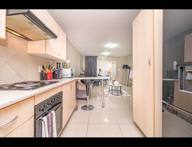 2 BEDROOM APARTMENT FOR SALE IN BLACKHEATH